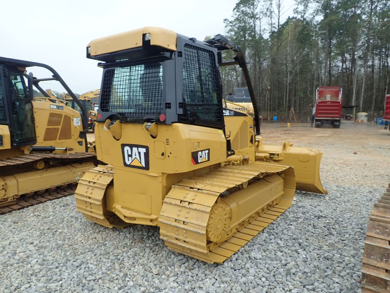 2011 CAT D5K LGP Dozer Crawler Tractor 2011-cat-d5k-lgp-dozer-crawler-tractor