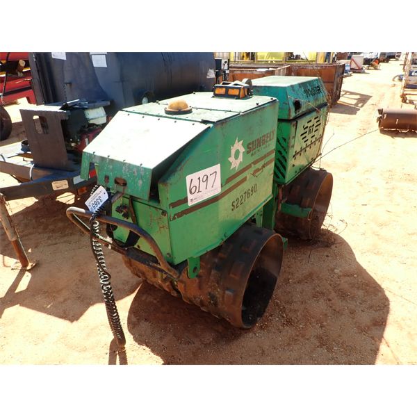 Remote Operated Compactor WACKER REMOTE CONTROLLED/WALK BEHIND COMPACTOR - J.M. Wood Auction ...