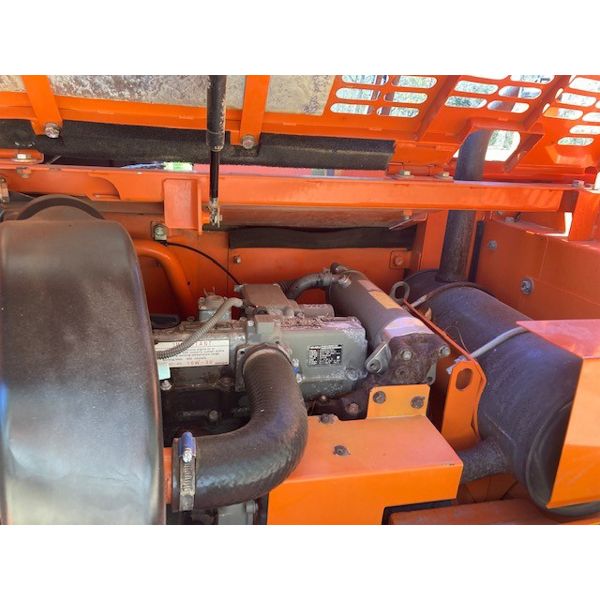 2010 HITACHI ZX75US-3 Excavator - J.M. Wood Auction Company, Inc.