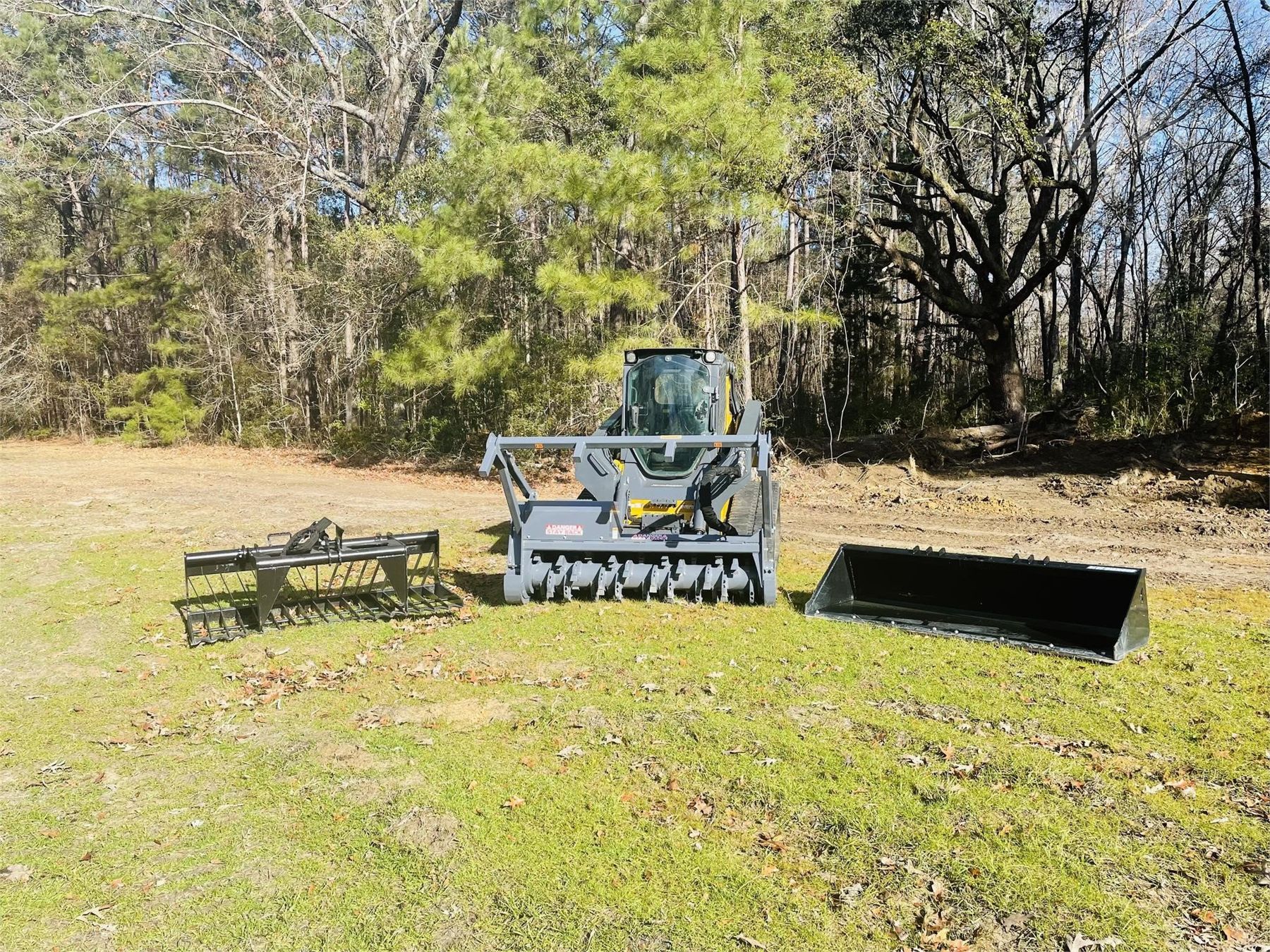 2017 JOHN DEERE 333G Skid Steer Loader Mulcher