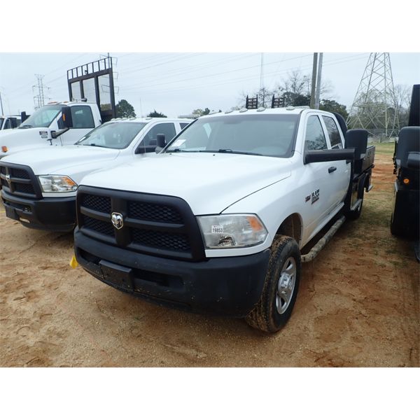 2018 RAM 3500 HD Flatbed Truck