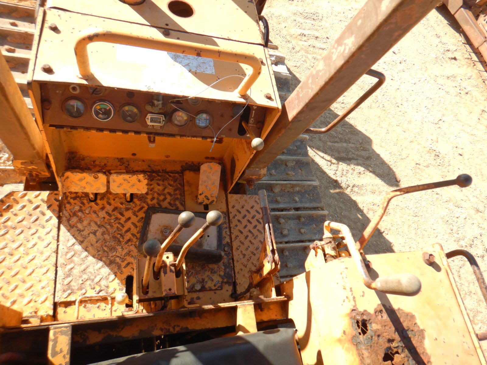 1983 CASE 450B Dozer Crawler Tractor J M Wood Auction Company Inc 1983-case-450b-dozer-crawler-tractor-j-m-wood-auction-company-inc