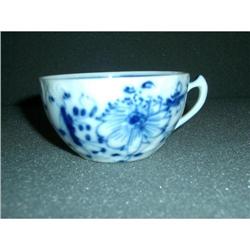 BLUE & WHITE PORCELAIN CUP 18th #2329299