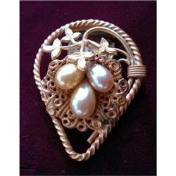 ART NOUVEAU  BROOCH - DRESS CLIP #2340704
