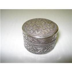 LOVELY - SILVER TONE - ROUND - PILL BOX #2340706