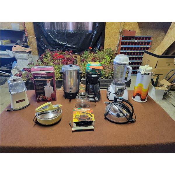Popcorn Maker - Juice Extractor - Coffee Makers - Electric Kettles - Blender - Thermos - Hot Plate