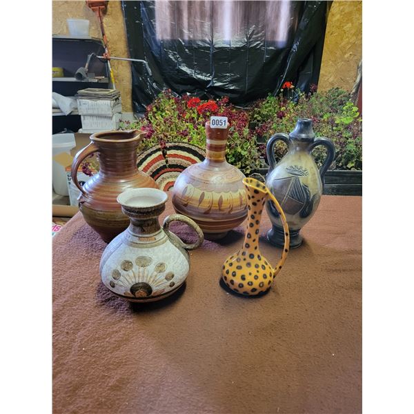 Wash Basins - Vase with Matching Ceramic Box.