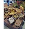 Image 4 : Assortment of Wicker Baskets x27