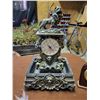 Image 5 : Clock Water Fountain with Lion - Wooden Barrel on Stand - Ceramic Hedgehogs - Knickknacks