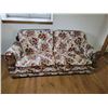 Image 1 : Vintage Floral Hide-A-Bed (Great Condition)