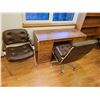 Image 1 : Wood Desk - Leather Swivel Office Chair on Wheels & Leather Conference Chair