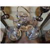 Image 5 : Glass/Wood Cabinet - Liquor Glass Set - Hurricane Lanterns x2