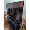 Image 3 : 50" Samsung LED Flat Screen TV with TV Stand & 2 Side Tables.