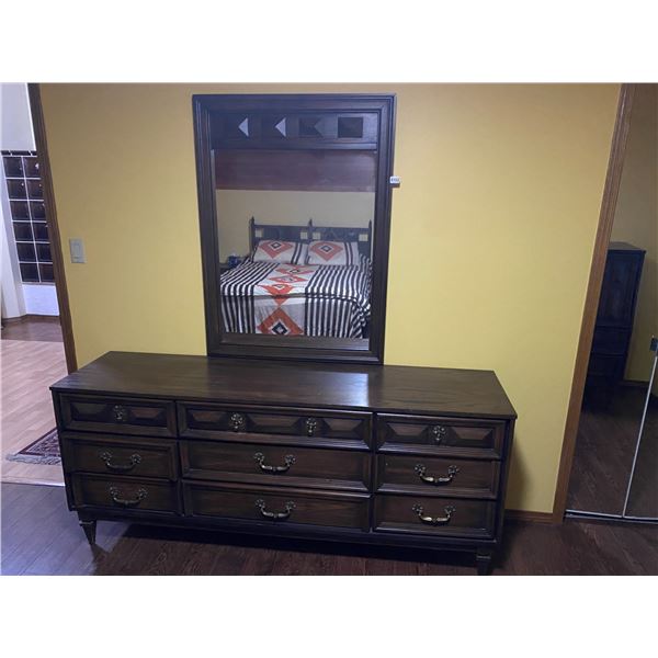 Bedroom Set - Queen Size Bed with Matching Dresser with Mirror, Highboy, 2 Side Tables & Lamps