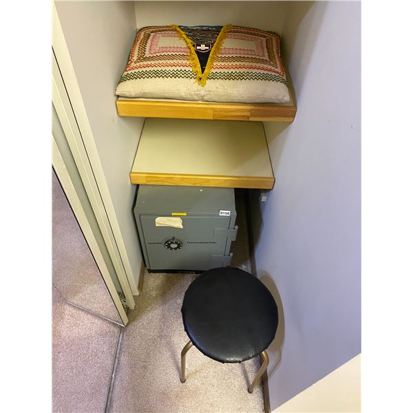Safe (no combination) Stool & Pillow