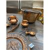 Image 4 : Copper - 2 Large Pots - 4 Small Pots - 2 Spiders - Plate
