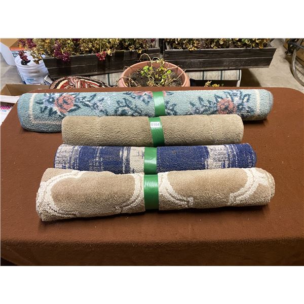 Various Size & Style Runners x4