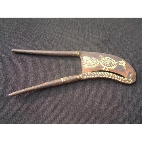 17th.18th. century Moghul betel nutcracker 2309465
