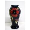 Image 1 : SUPERB BEAUTY - MOORCROFT TALL VASE*PANSY* #2339622