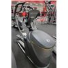 Image 3 : OCTANE FITNESS PRO4700 ELIPTICAL MACHINE