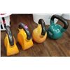 Image 1 : LOT OF 4 KETTLE BALL WEIGHTS, 2 @ 12KG, 1 @ 16KG