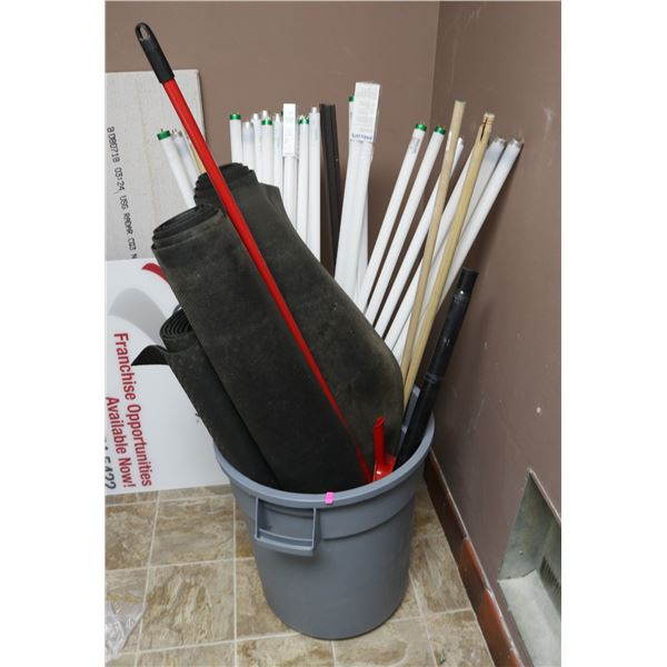 LARGE BIN OF FLOOR MATS, BULBS & MORE