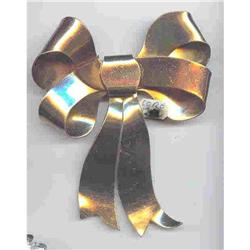 SALE Coro Gigantic Bow Pin Signed #2319125