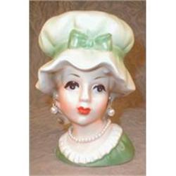 Colonial TEEN Head VASE Inarco E5882 Earrings #2319134