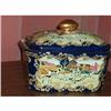 Image 1 : Oriental Covered Pot #2327089