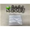 Image 1 : 10 Tip Frosting Bag Kit with Piping Bags
