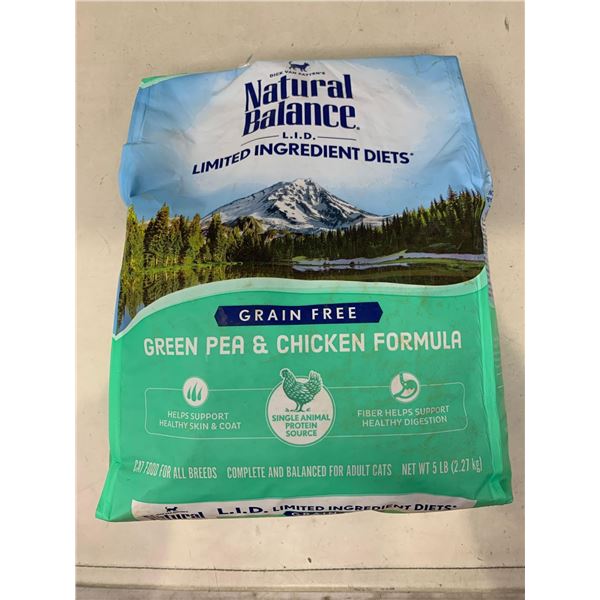 Natural Balance Chicken & green pea Dog Food 4.5Lbs Bag