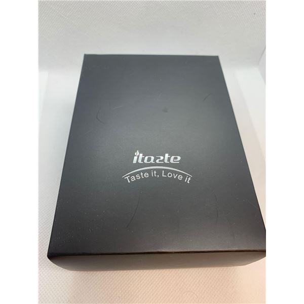 ITAZTEÊNEW Vape Carry Case with Belt loop- (ITEM-G)