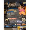Image 1 : Merrick's Grain Free, Large Breed, Real Chicken & Sweet Potato Dog Kibble - 22Lbs