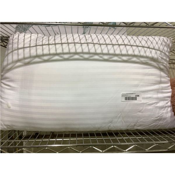 *NEW* Set Of 2 Bed Pillows