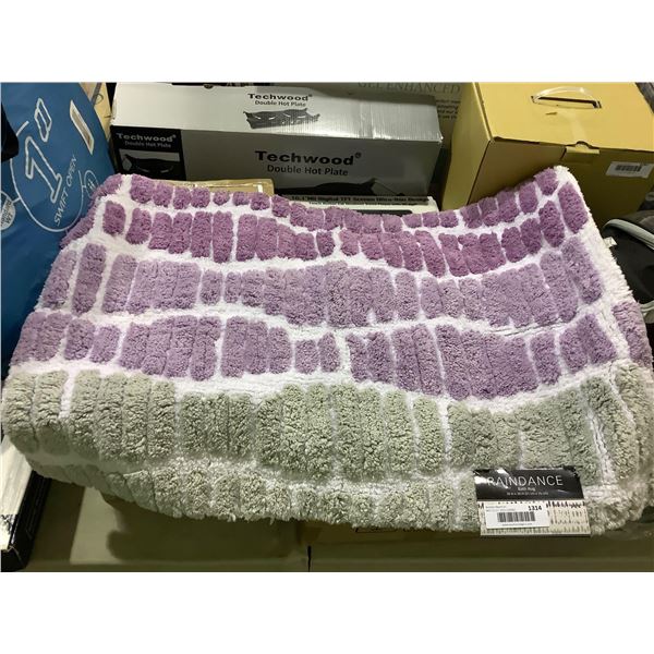 *NEW* Raindance Bath Rug