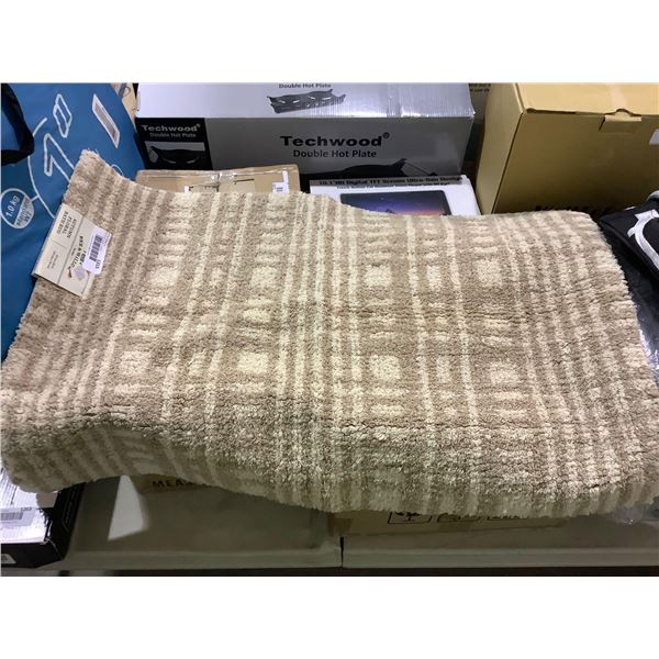 *NEW* Bee & Willow Bath Rug