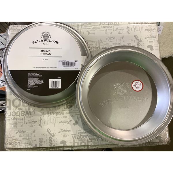 Bee & Willow Heavy Duty 10 Inch Pie Pan X2