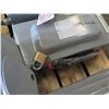 Image 8 : Qty 9 Square D Enclosed Breaker Boxes Heavy Duty Safety Switch