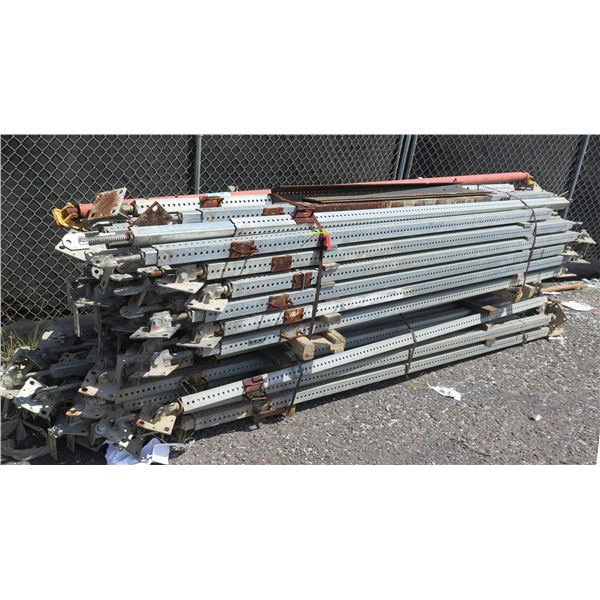 Pallet Square Metal Braces w/ Holes & Bases 147" x 3" x 3"H
