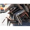 Image 3 : Pallet Multiple Punched Slotted Angle Iron Lengths