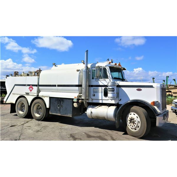 1993 Peterbilt Fuel /  Lube Truck (Engine Runs See Video)