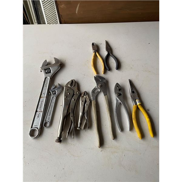 PLIERS AND VISE GRIPS, LOT