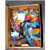 Image 1 : LARGE BOX OF GROOOOVY BANDZZZZ STRETCHY FUN FOR