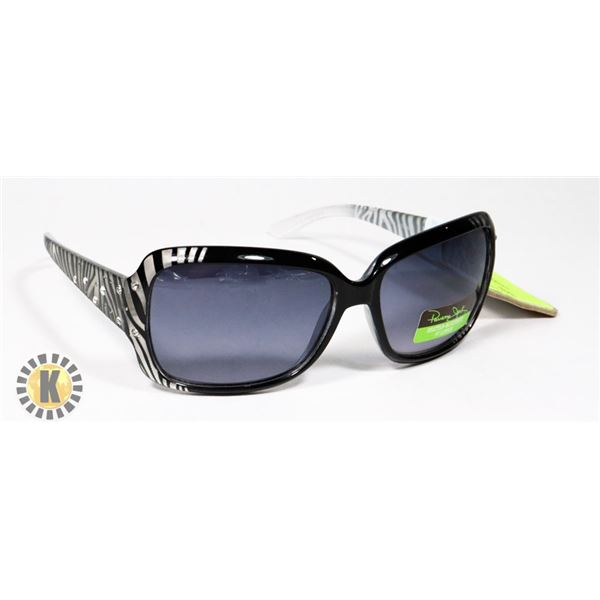 PAIR OF PANAMA JACK SUNGLASSES