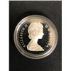Image 2 : UNCIRCULATED 1983 CANADIAN SILVER DOLLAR {MADE OF SILVER NOT NICKEL}