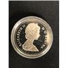 Image 2 : UNCIRCULATED 1982 CANADIAN SILVER DOLLAR {MADE OF SILVER NOT NICKEL}
