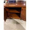 Image 2 : Cabinet