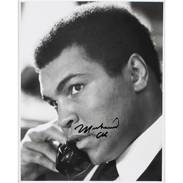 Muhammad Ali Signed Photograph