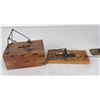 Image 7 : Group of Antique Mouse Traps