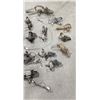 Image 4 : Large Group of Vintage Animal Traps
